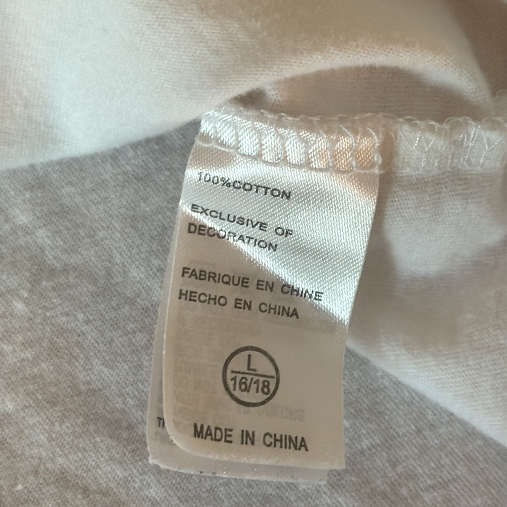 Jordan White Tee with Black Label Design - Picture 4 of 5